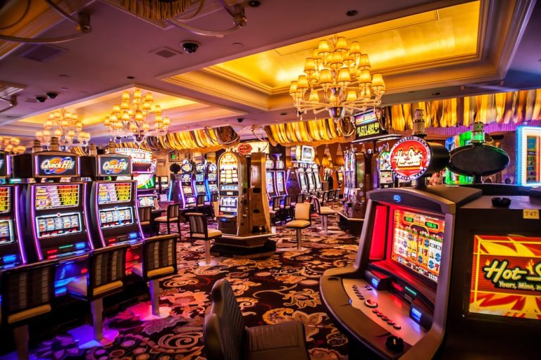 GACOR2121: Slot Online dengan Bonus untuk Anggota Baru!