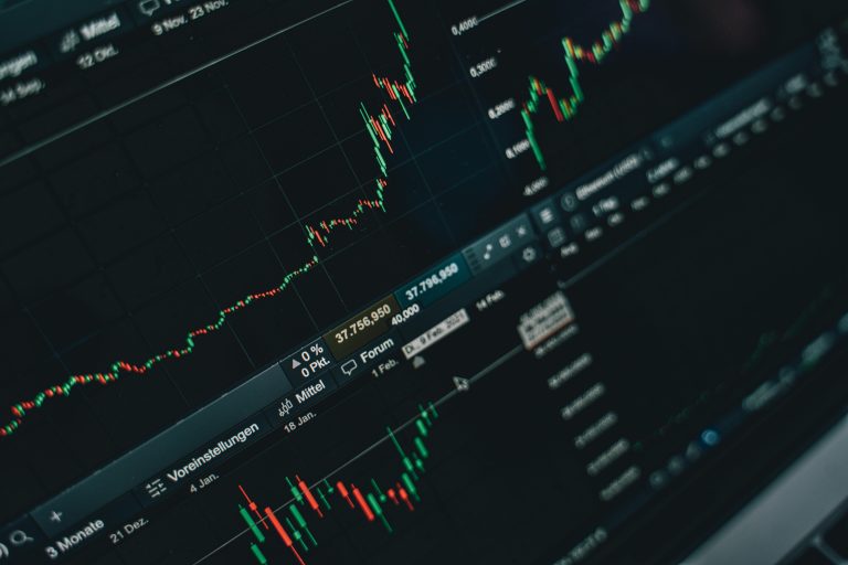 Forex Signals 2025: Boost Your Trading Performance Today