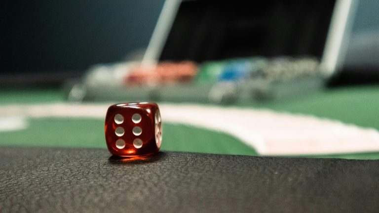 Free Spin Harian dan Bonus di QQMacan
