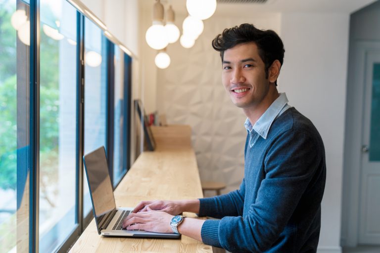 Degree Apprenticeships: A Smart Alternative to University in 2025